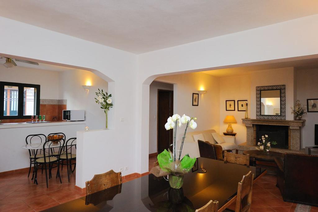Terracorse Villa Figari  Rum bild